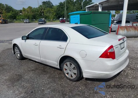 2011 Ford Fusion Se z USA, uszkodzony, nr VIN 3FAHP0HA0BR230769